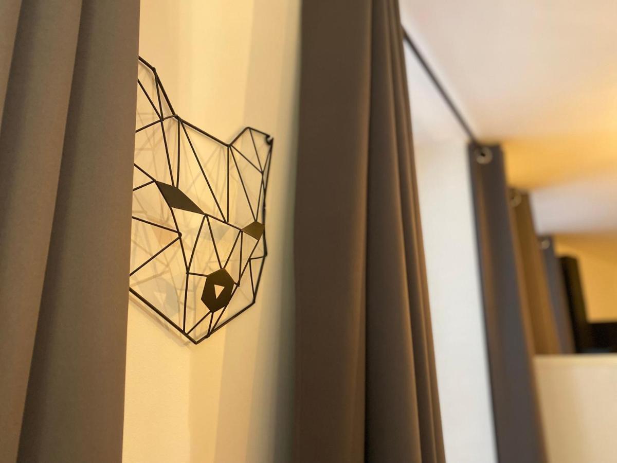 Le Gonzague, Appartement Hyper-Centre Tout Confort. Charleville-Mézières エクステリア 写真