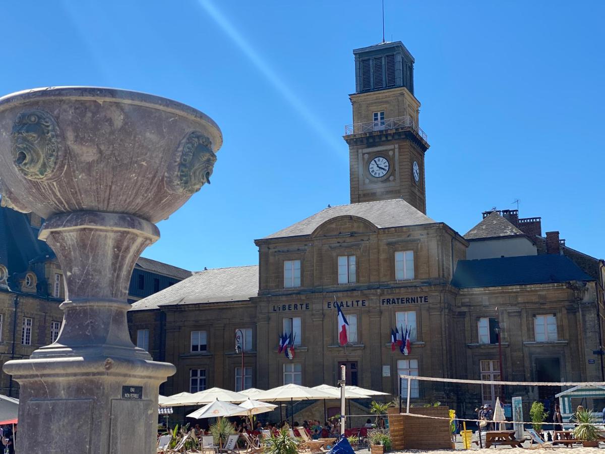 Le Gonzague, Appartement Hyper-Centre Tout Confort. Charleville-Mézières エクステリア 写真
